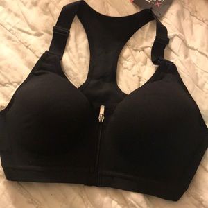 Maxim support sports bra